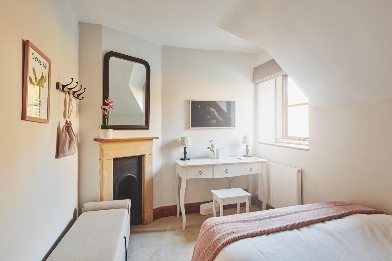 Large Stylish Luxury Cotswold Cottage - Ideal For Families, W/ Ev Charging Andoversford Kültér fotó